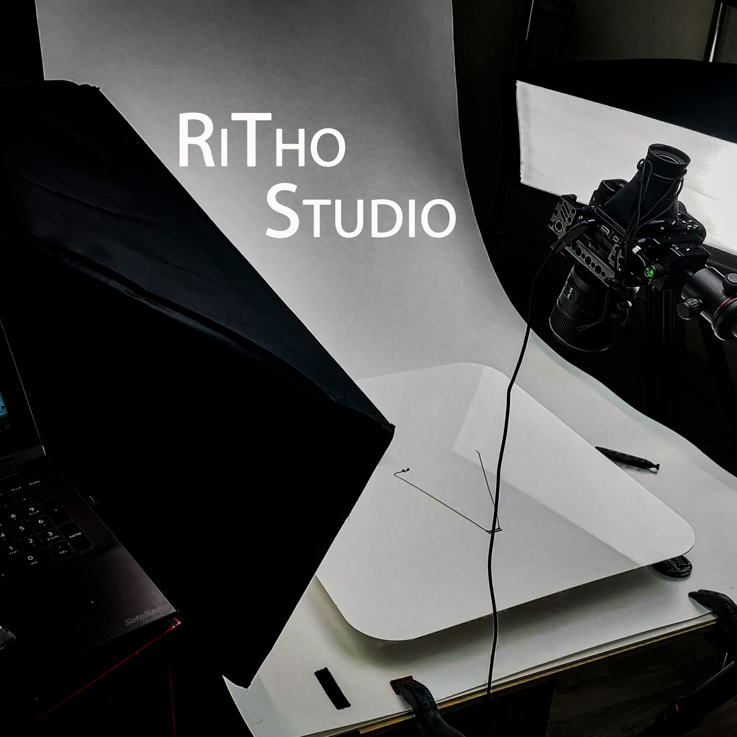 Dedicated Studio Space RiThoStudio.com